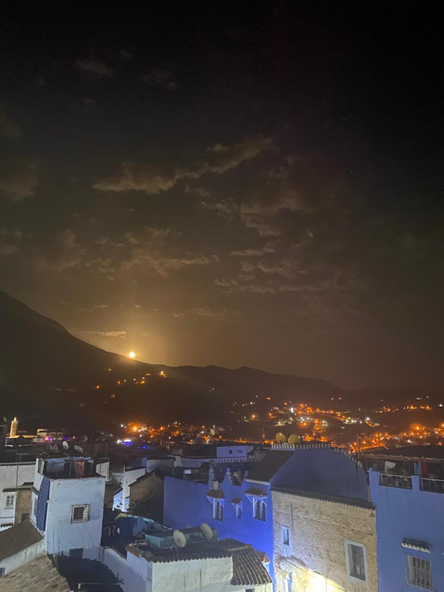 Hotel Sakura Chefchaouen Kültér fotó