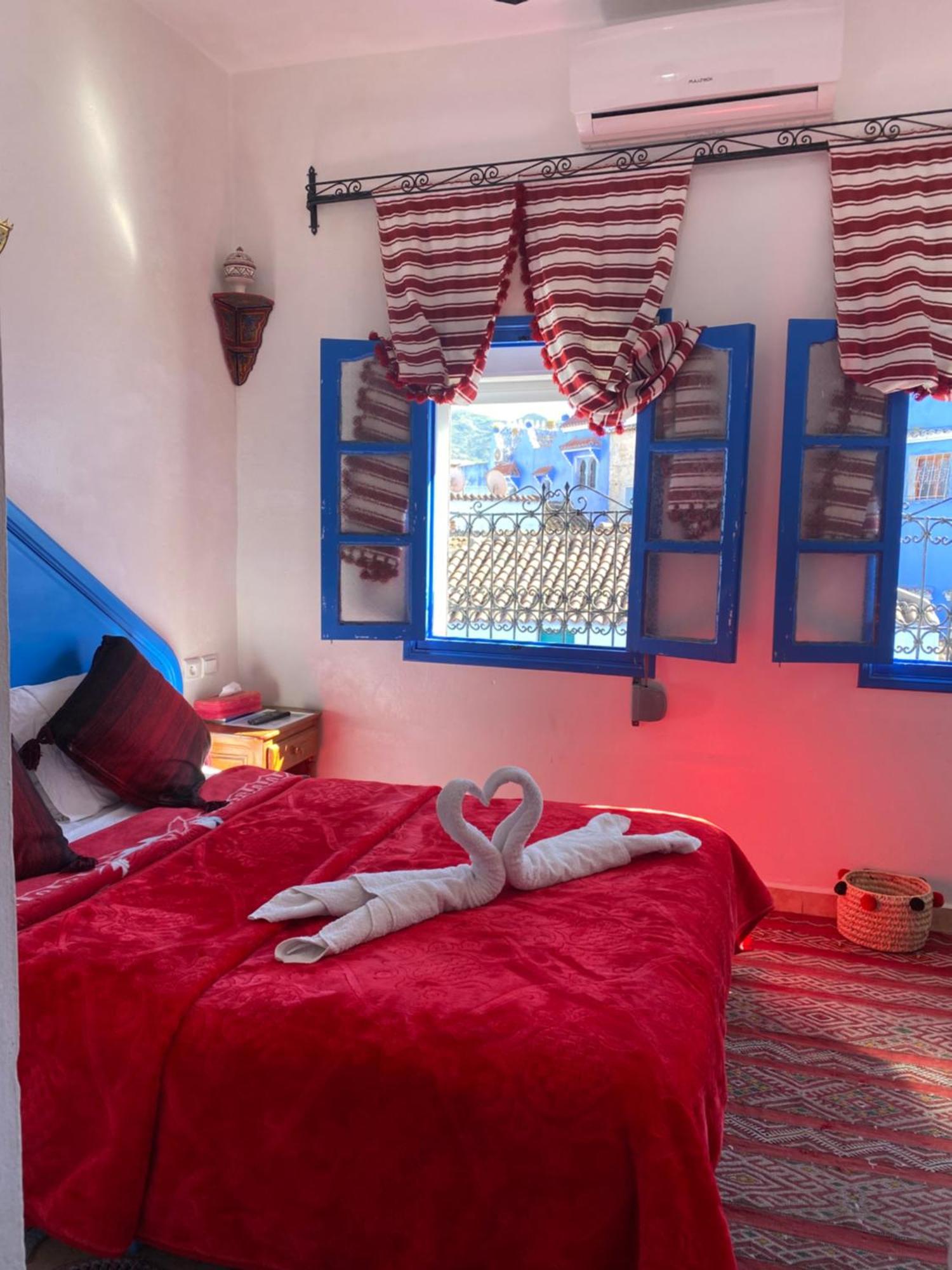 Hotel Sakura Chefchaouen Kültér fotó