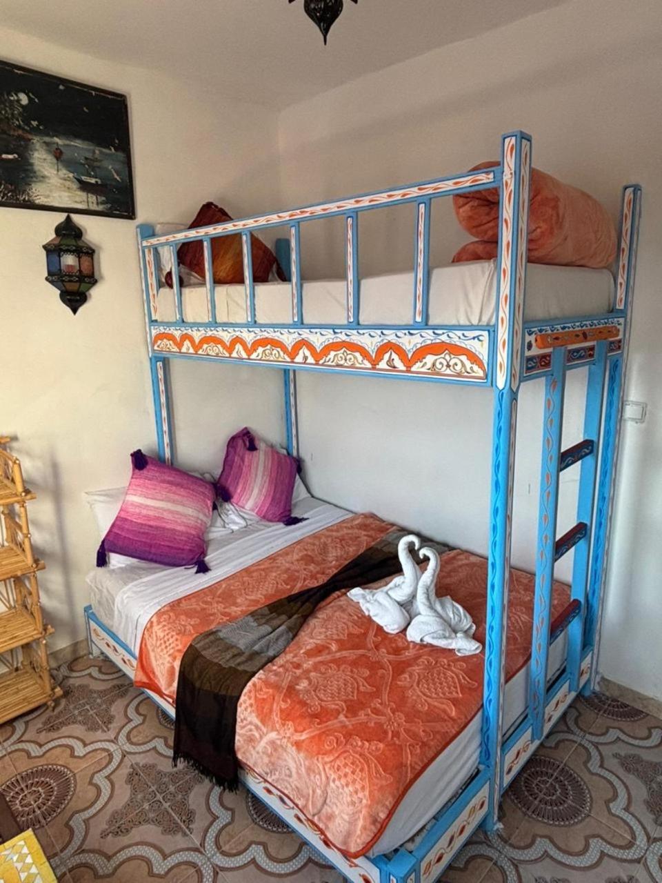 Hotel Sakura Chefchaouen Kültér fotó