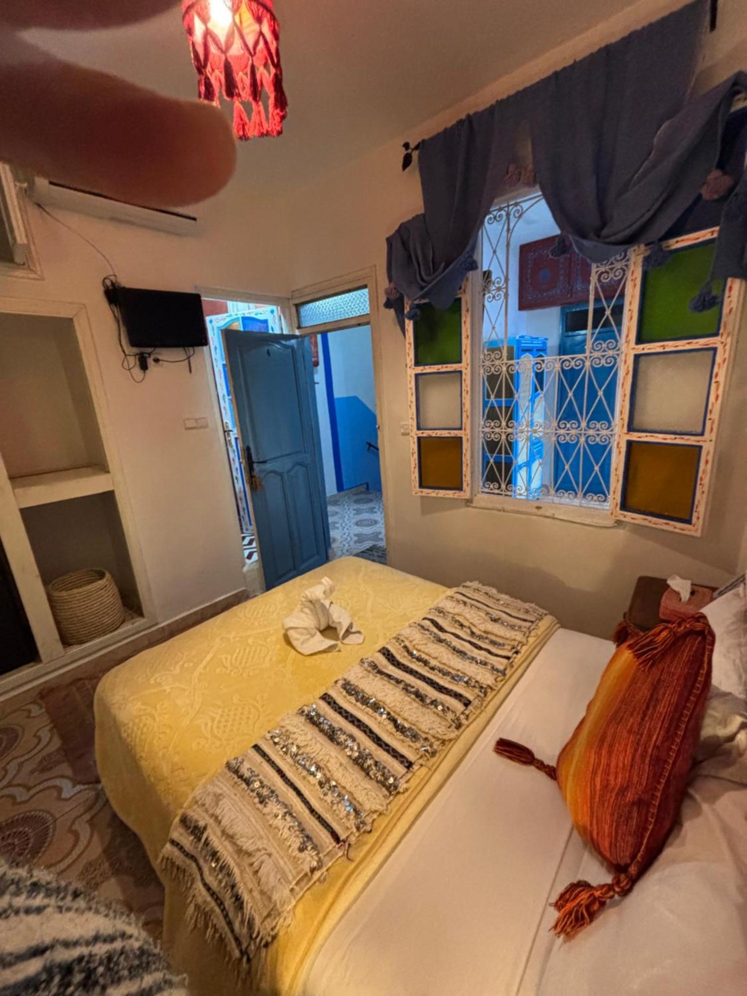Hotel Sakura Chefchaouen Kültér fotó